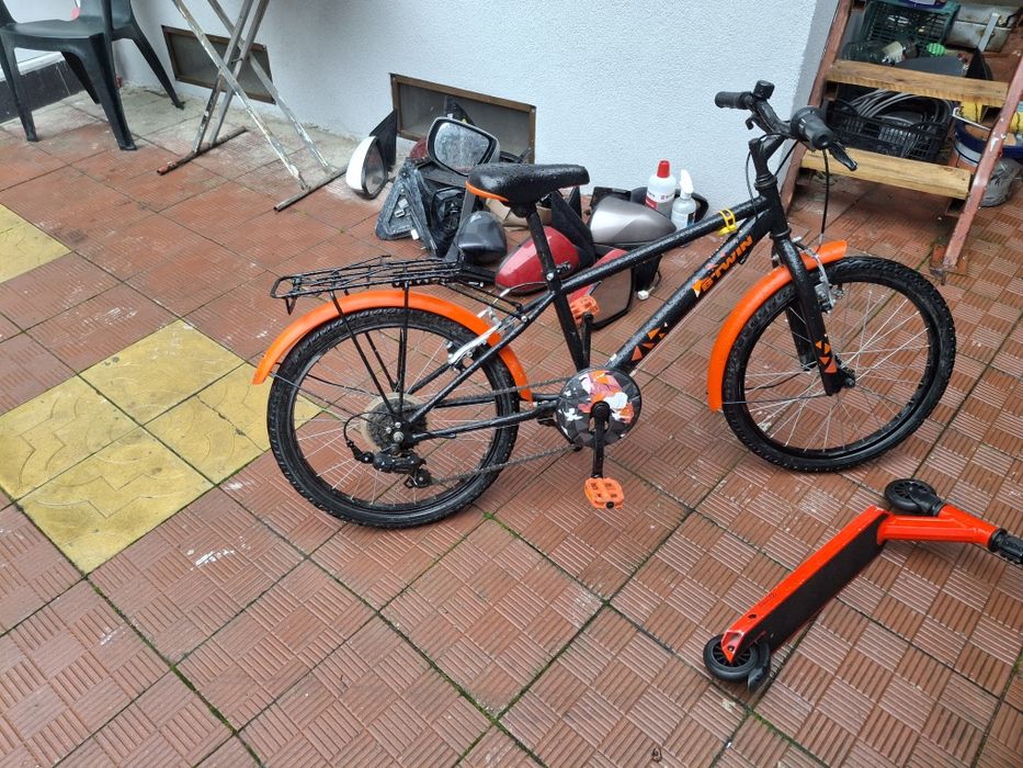 Bicicleta pt copii a fost cumpărată de nouă