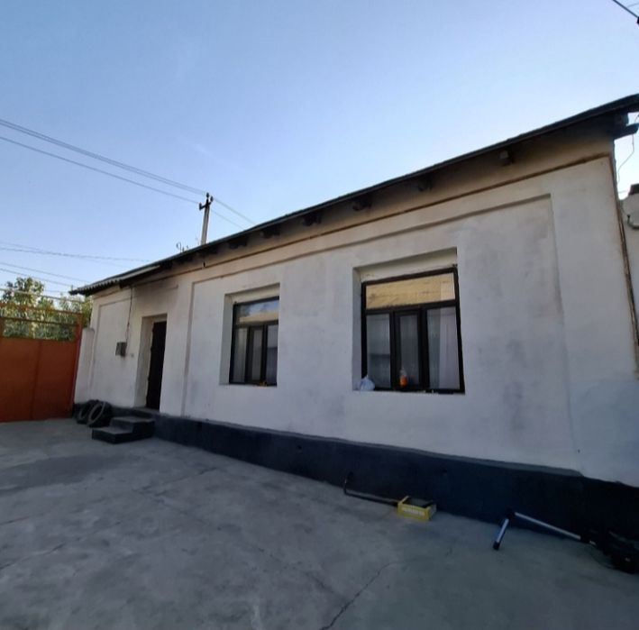 2 бөлмелі үй жалға беріледі
Адрес Тұрсынова 65