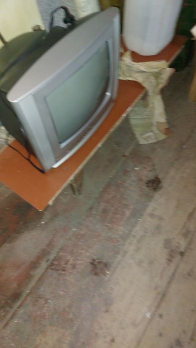 Продам телевизор lg