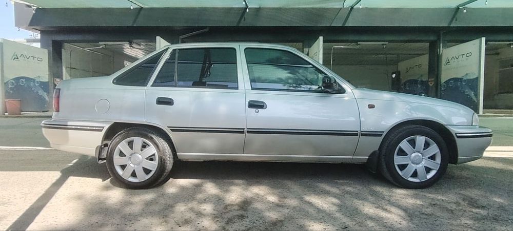 Nexia 1 sons tramblyo'r