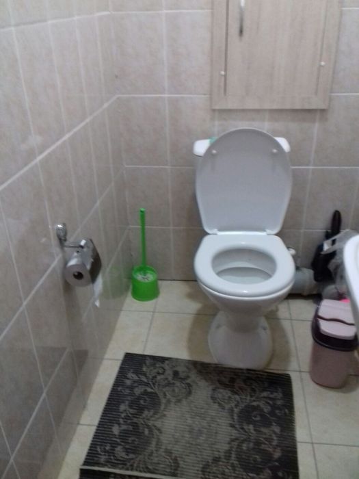 Uy sotiladi 3 xonali