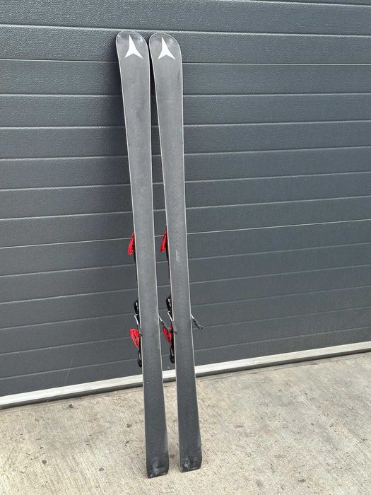 Schiuri Atomic Redster G9 Titanium Powered 145cm