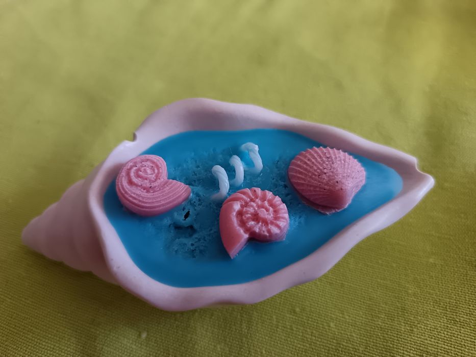 Ароматни свещи и декорация