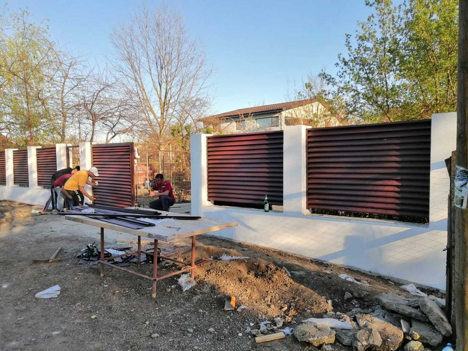 Garduri din sipca metalica, panou stil jaluzele, tabla, BCA si plasa