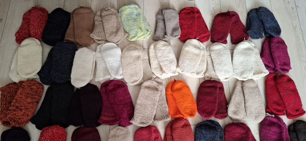 НОВИ Ръчно плетени зимни чорапи