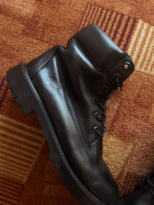 Bocanci Timberland in stare buna