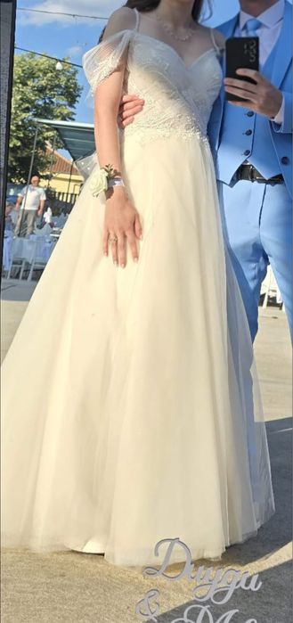 Булчинска рокля