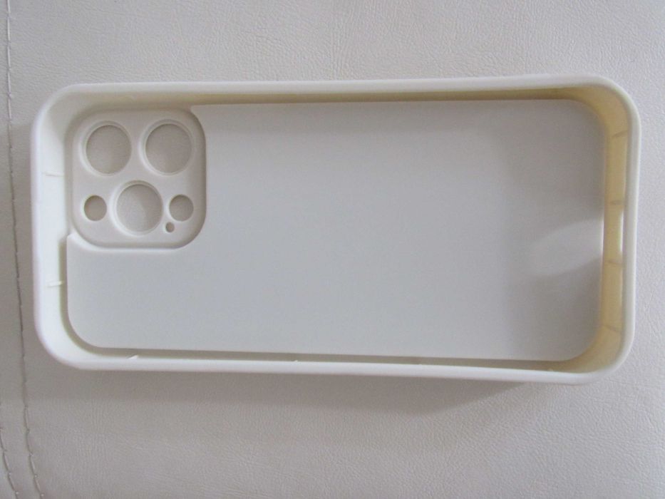 Кейс за iPhone 15 Pro Max, нов