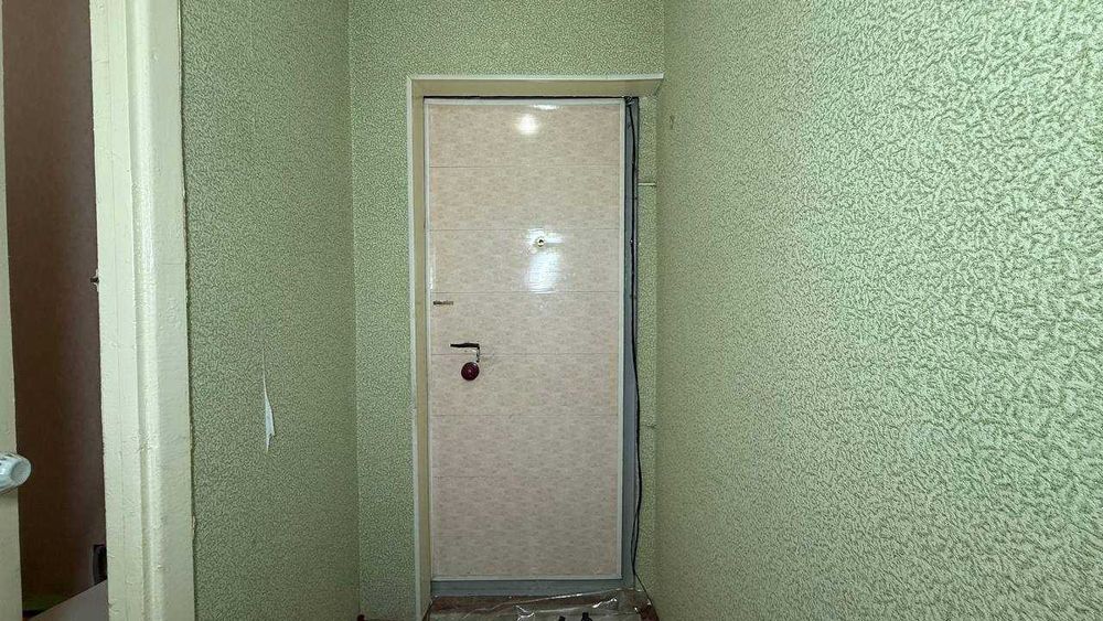 Заканал 27-мактаб 4 қаватда 2 хонали квартира сотилади. ID: 1697