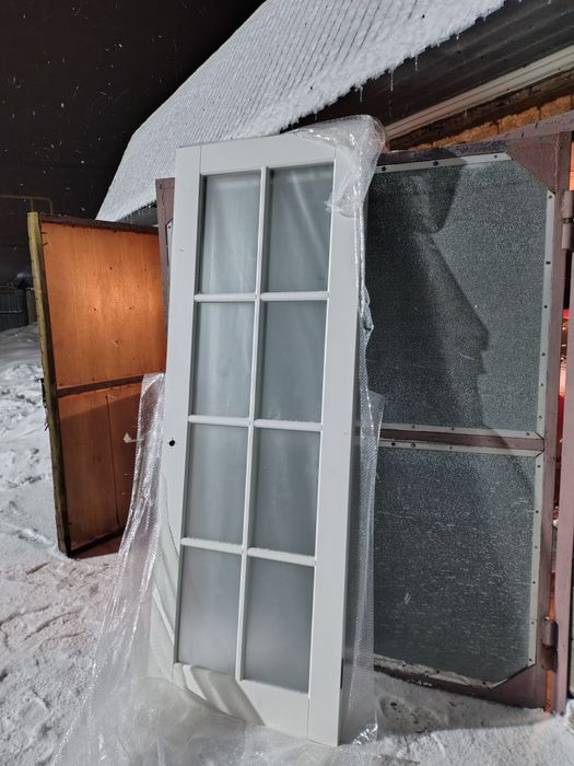 Дверь деревяное белое