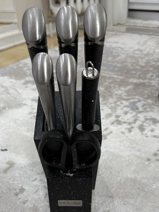 Продам набор ножей