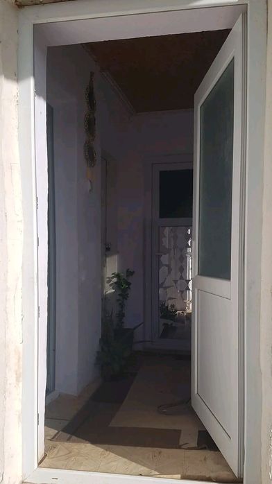 Продавам къща с.Лъвино