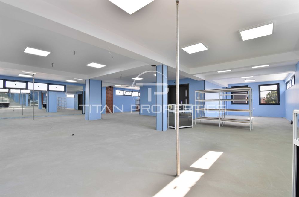 Продава се Промишлена сграда в Асеновград - 1650 кв.м за 1261 €/кв.м - Снимка #2