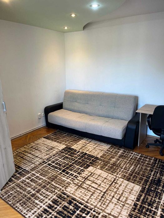 Inchiriez apartament cu 1 camera linga Mall