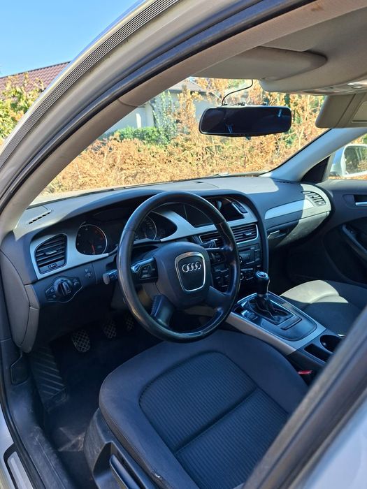 Vând Audi A4 B8  2.0 CAGA