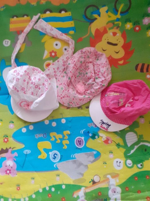 Дрешки за момиченци