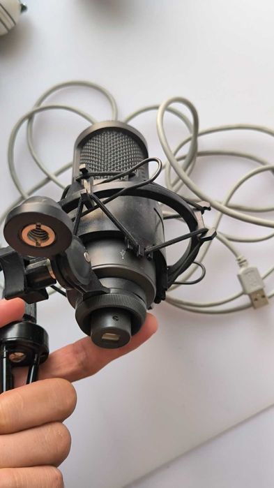 AudioTechnica AT2020 USB Микрофон