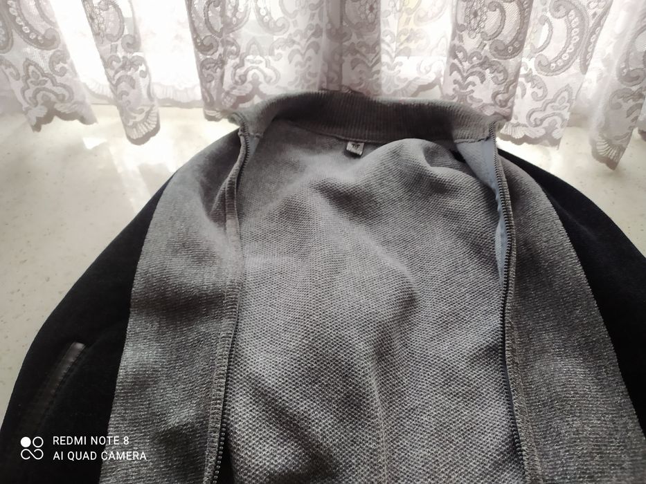 Продаётся джемпер