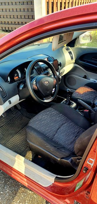 Vand Kia Ceed 1.4 16V 2008