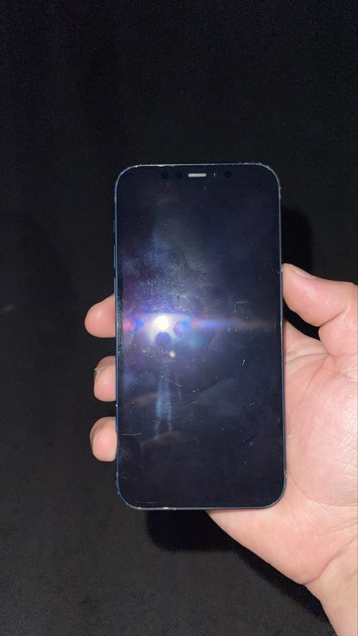 Iphone 12 zavot telefon