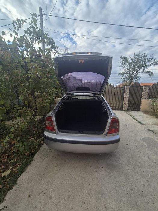 Vând skoda Octavia 1.9 tdi ALH 2001
