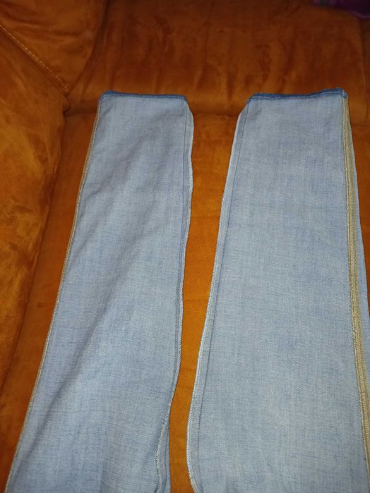 Blugi Wrangler Albastru