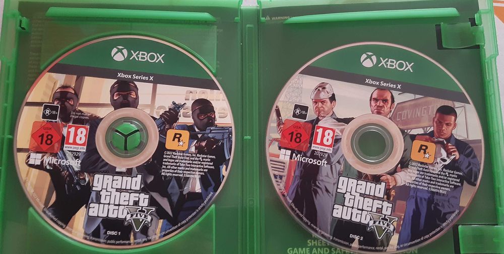 Vand GTA5 Pentru Xbox X NOU