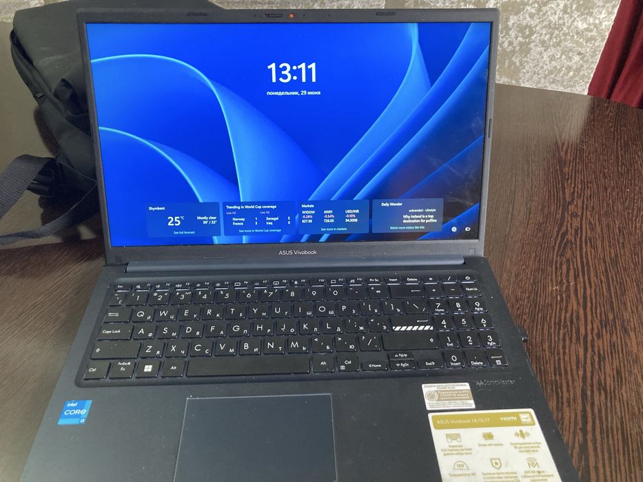 ноудбук Asus Vivobook