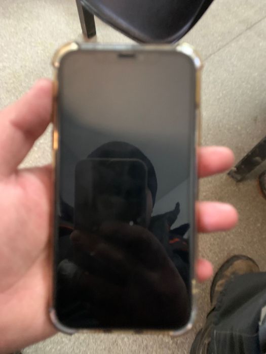 Айфон 11  64 гбайт