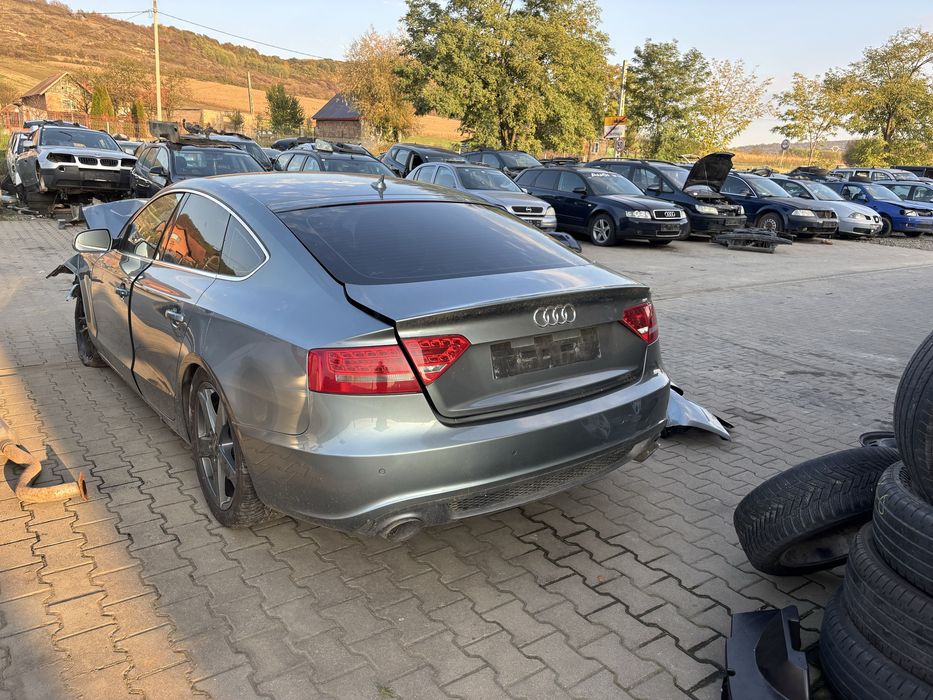 Audi A5 Usa bara spate haion motor 2.0 TdI Audi A5