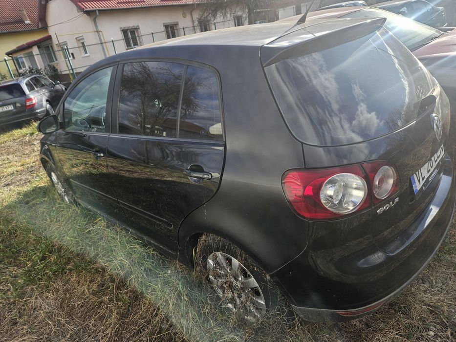 Orice piesă Golf V Plus