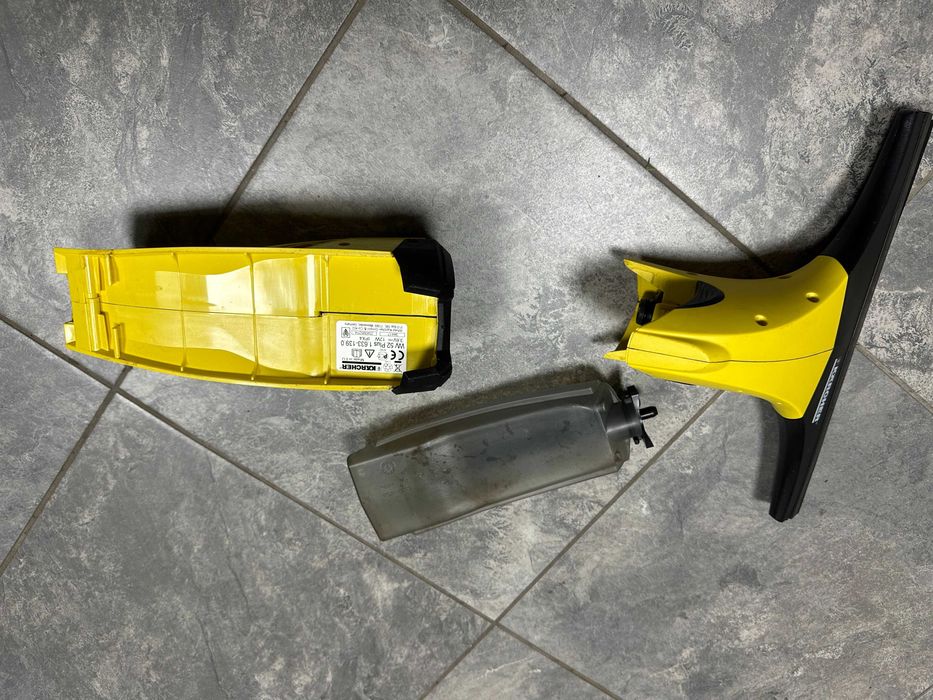 Уред за почистване на прозорци Karcher WV 52 Стъклочистачка