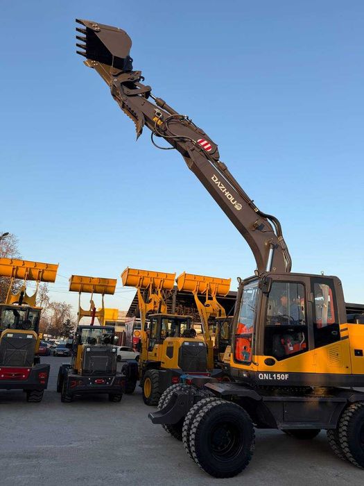 Колёсный экскаватор 150