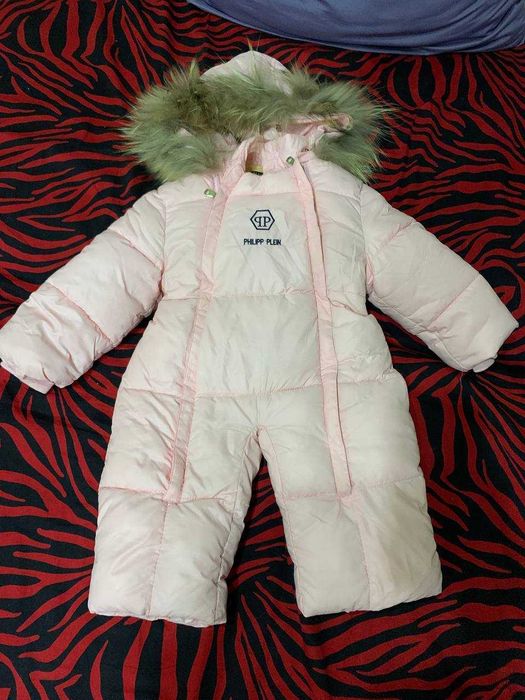 Зимний комбинезон для девочки