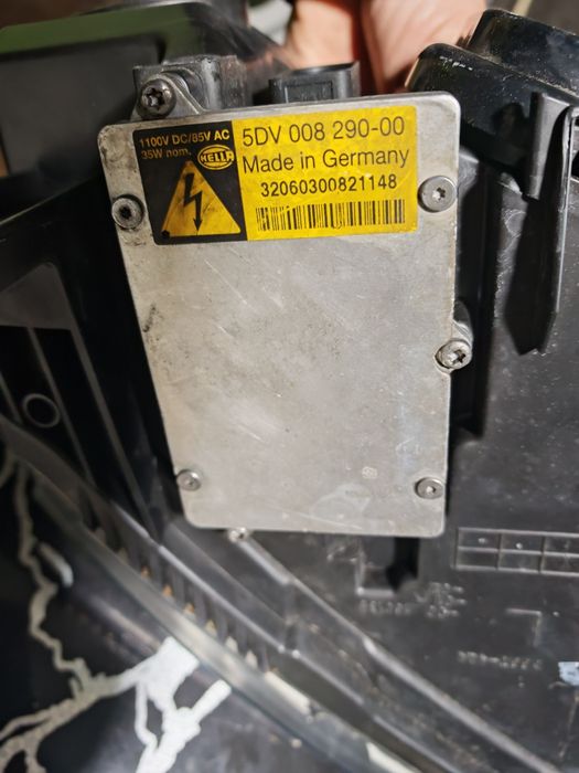 Far  AUDI A6 stânga/dreapa . Stop/lampa  și oglinzi