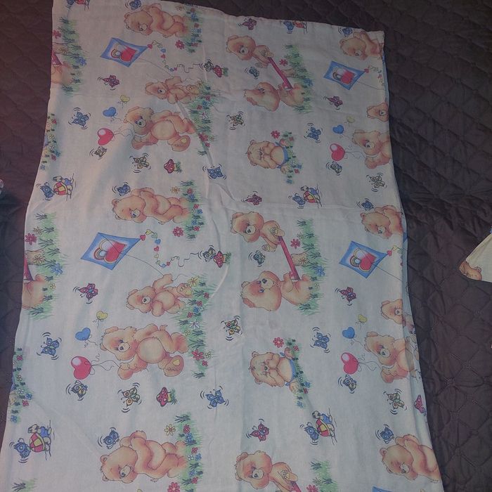 Бебешка олекотена завивка и комплекти за спане