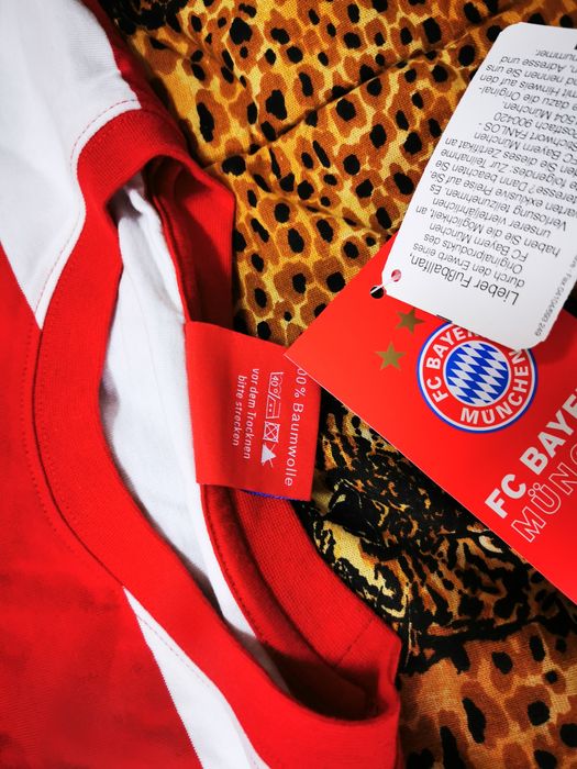 Vand tricou borseta fular Bayern Munchen noi