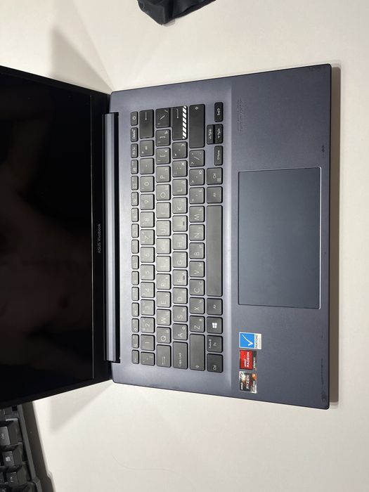 ASUS ViviBook Pro 14