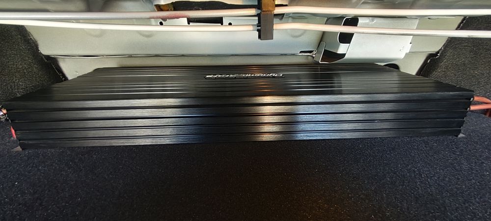 Продаётся моноблок (Усилитель) DYNAMIC STATE CUSTOM CA-3000.1 D