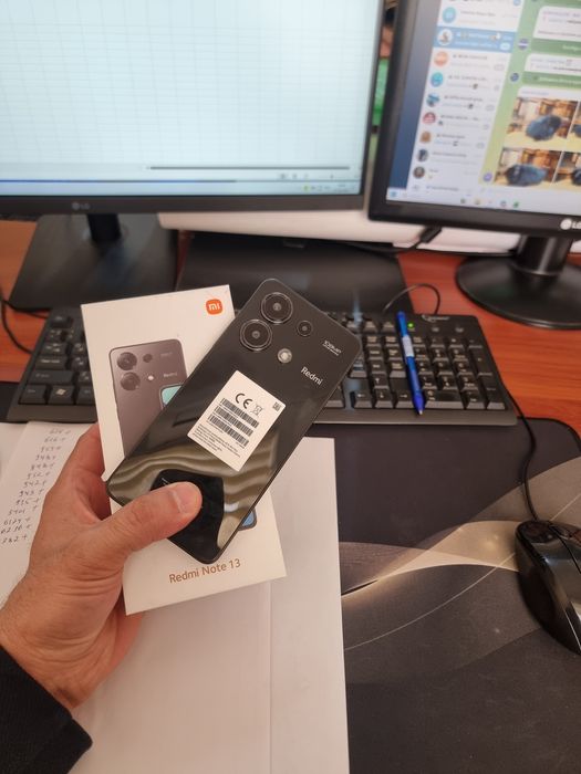 Redmi note 13 8+4/256gb ideal ochilmagan usta kurmagan aybi yuq toza