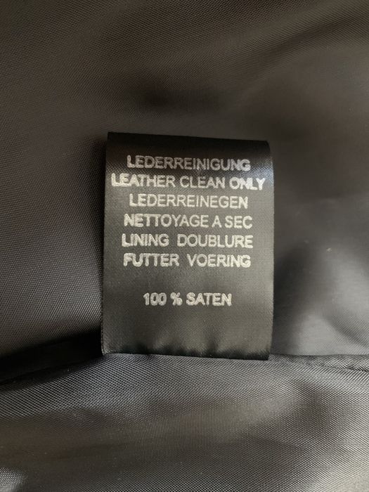 Продавам яке от естествена кожа