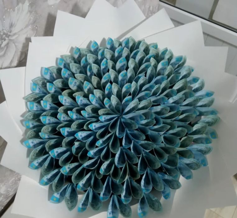 Денежные букеты.