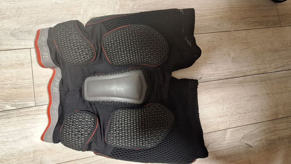 Шорты для сноуборда