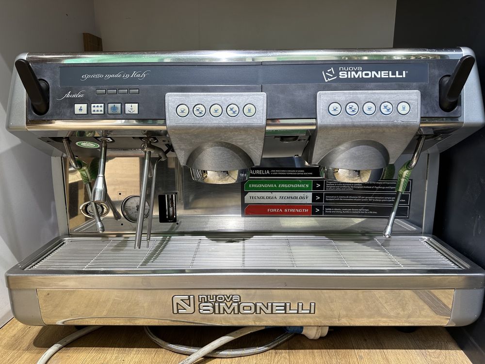 Кофемашина simonelli aurelia wave