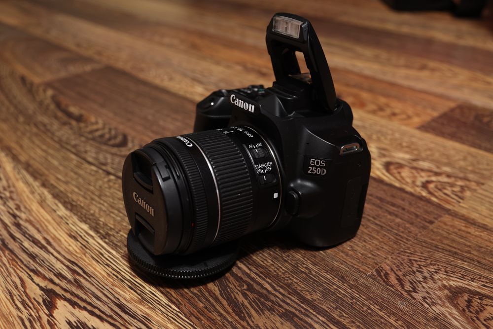 Canon 250 с китовым объективом 18-55mm f4-5.6
