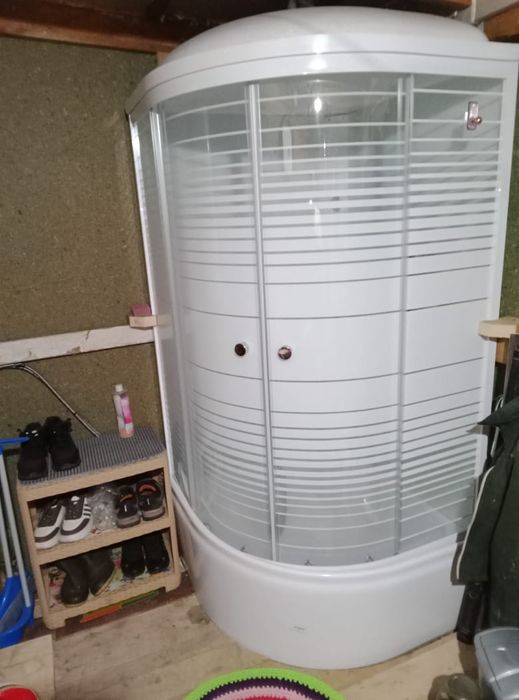 Душевая кабина  120000т.