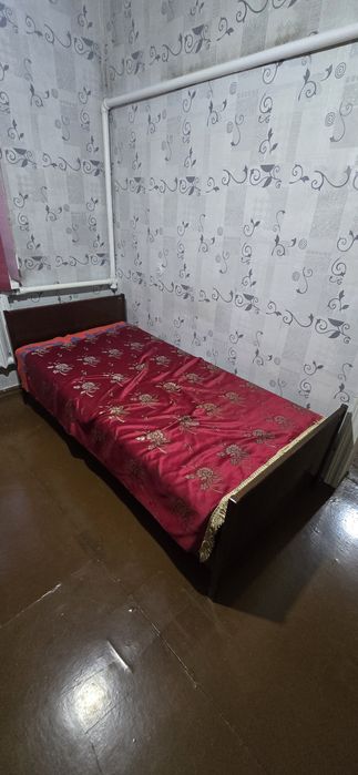 Кровати односпальные, двуспальные