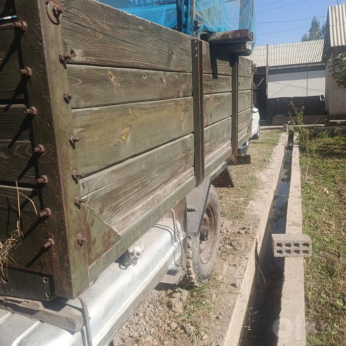 yili 1982 4ta yangi balin qoyilgan