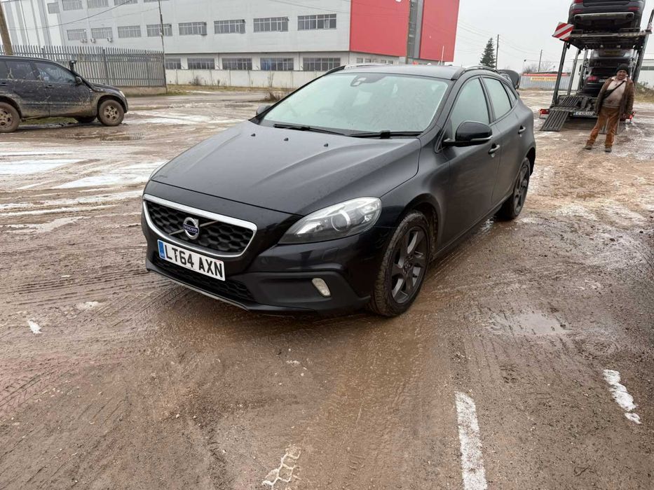Volvo XC40 1.6 авто 2015 на части
