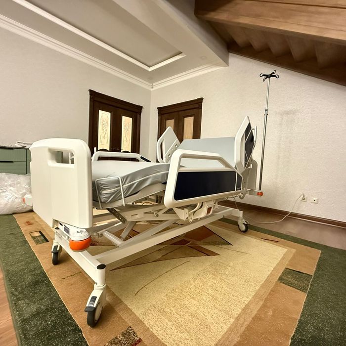 Кровать медицинская